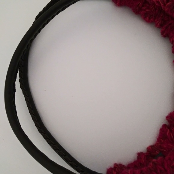 Crocheted Pink Murval Paris Bucket Handbag - Picture 5 of 7